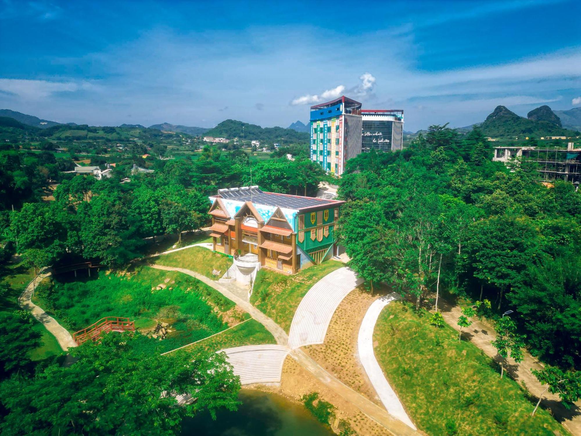 Villa Cánh Cam Cao Phong Esterno foto
